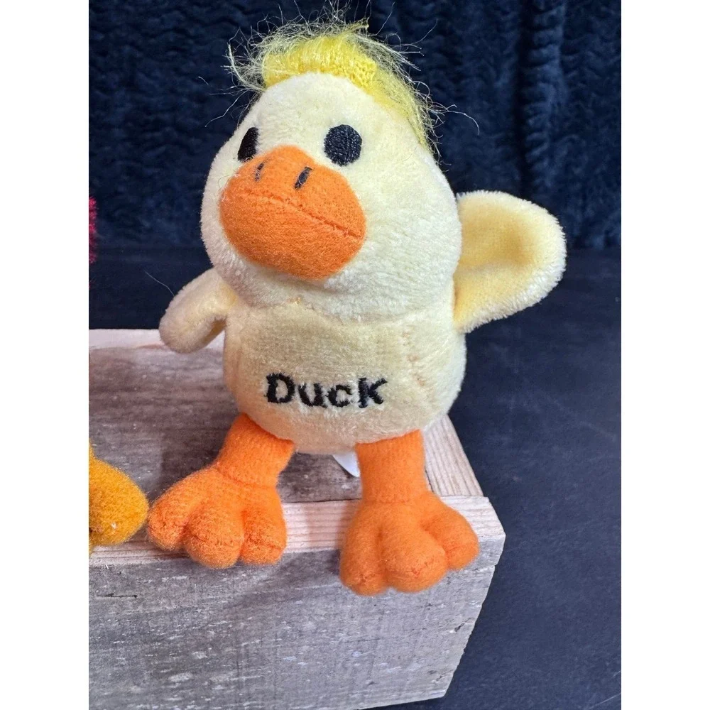Barnyard Animals With Sounds Carrier Set by Animal House